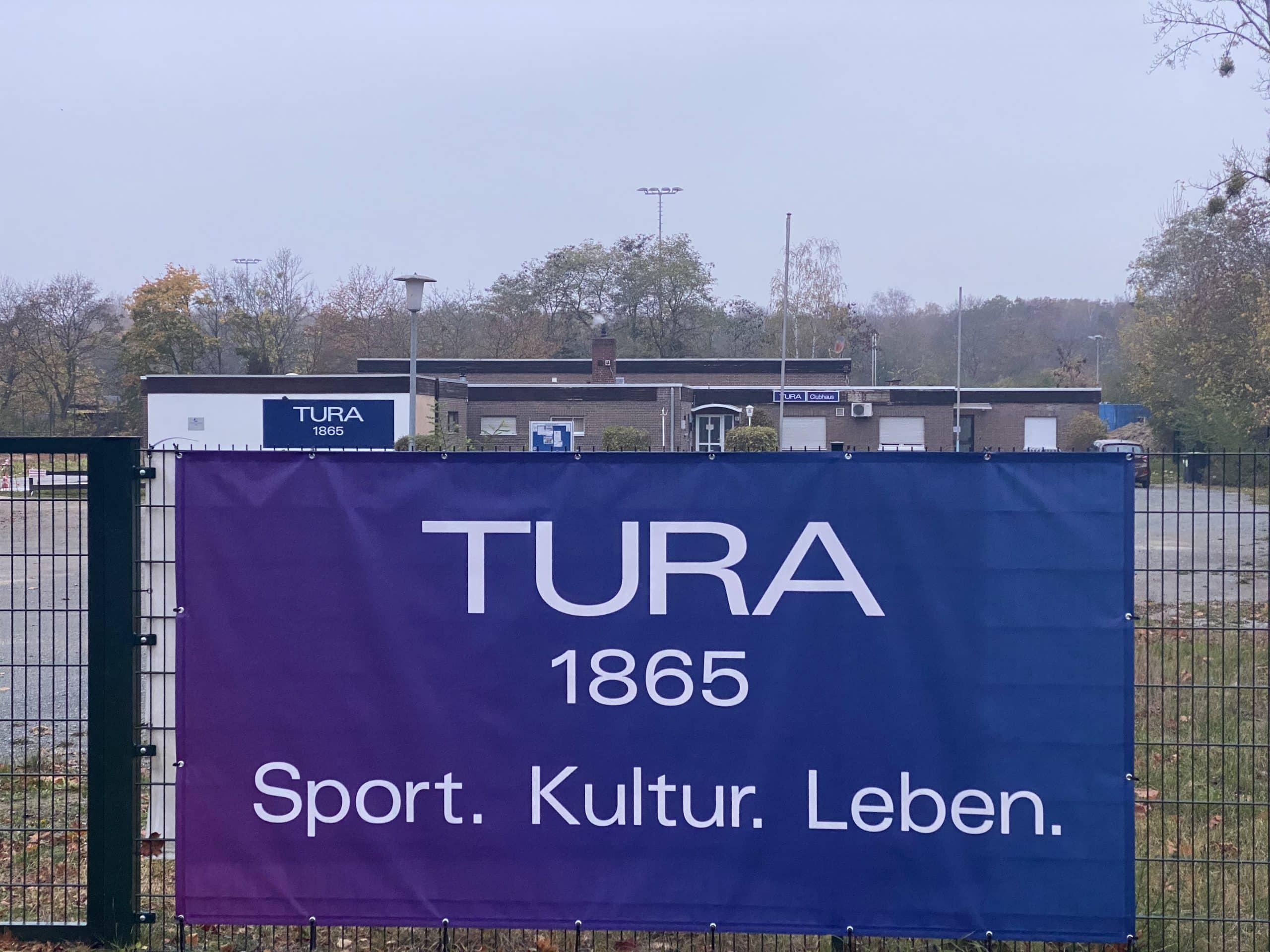TURA-Schild am Vereinsgelände in Braunschweig