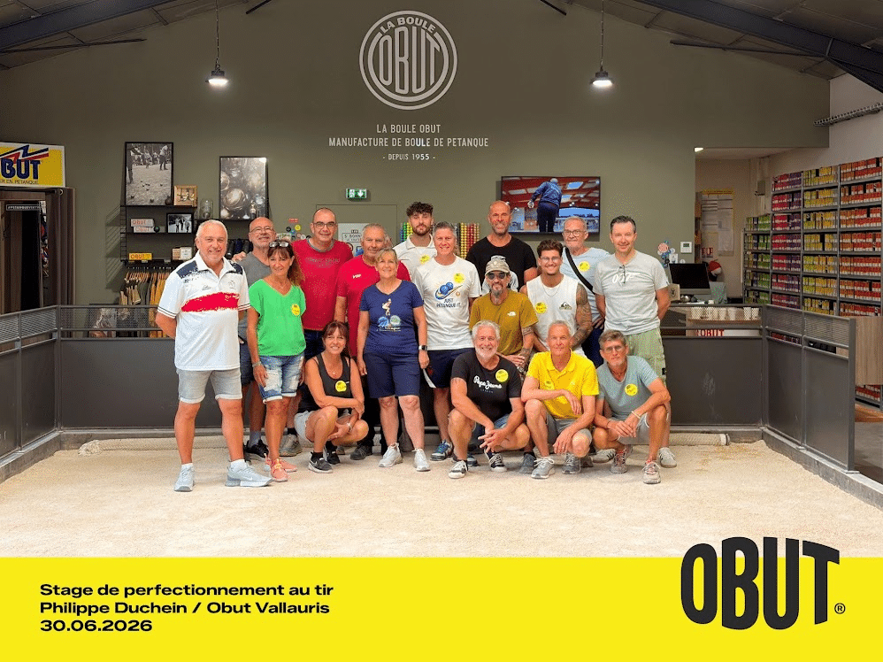 Teilnehmende des Pétanque-Schießlehrgangs bei OBUT in Vallauris